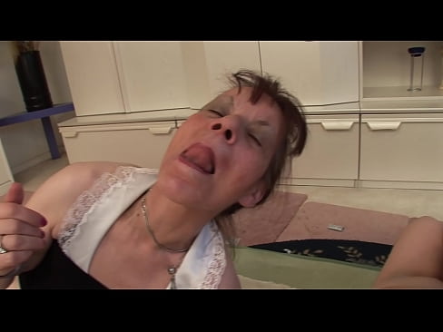 ❤️ Dwie babcie i jeden dziadek mają trójkąt ❤❌ Homemade porn at us ❌️
